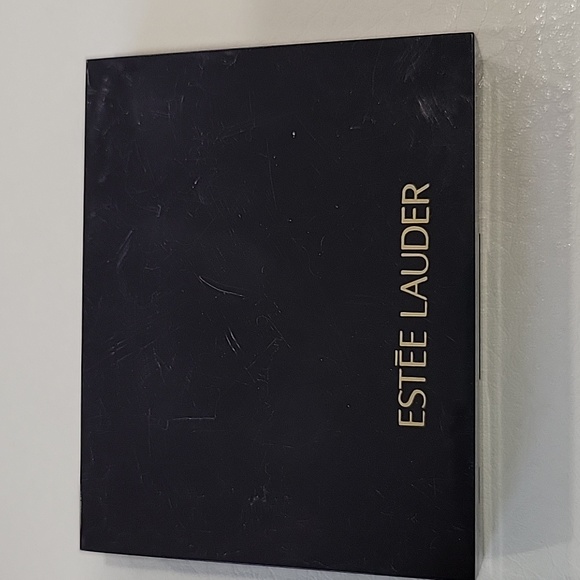 Estee Lauder eyeshadow quad - Picture 5 of 5